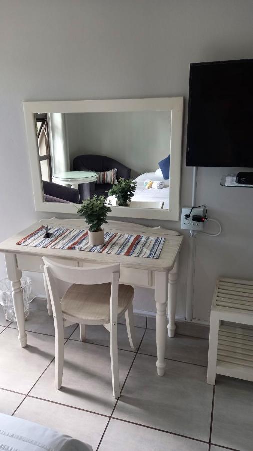 Harmony Guesthouse Mbombela Buitenkant foto