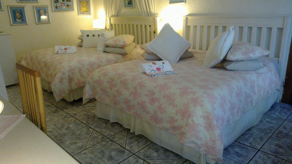 Harmony Guesthouse Mbombela Kamer foto