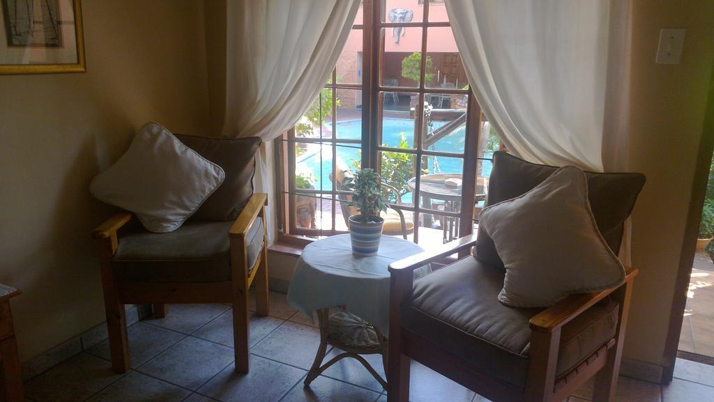 Harmony Guesthouse Mbombela Buitenkant foto