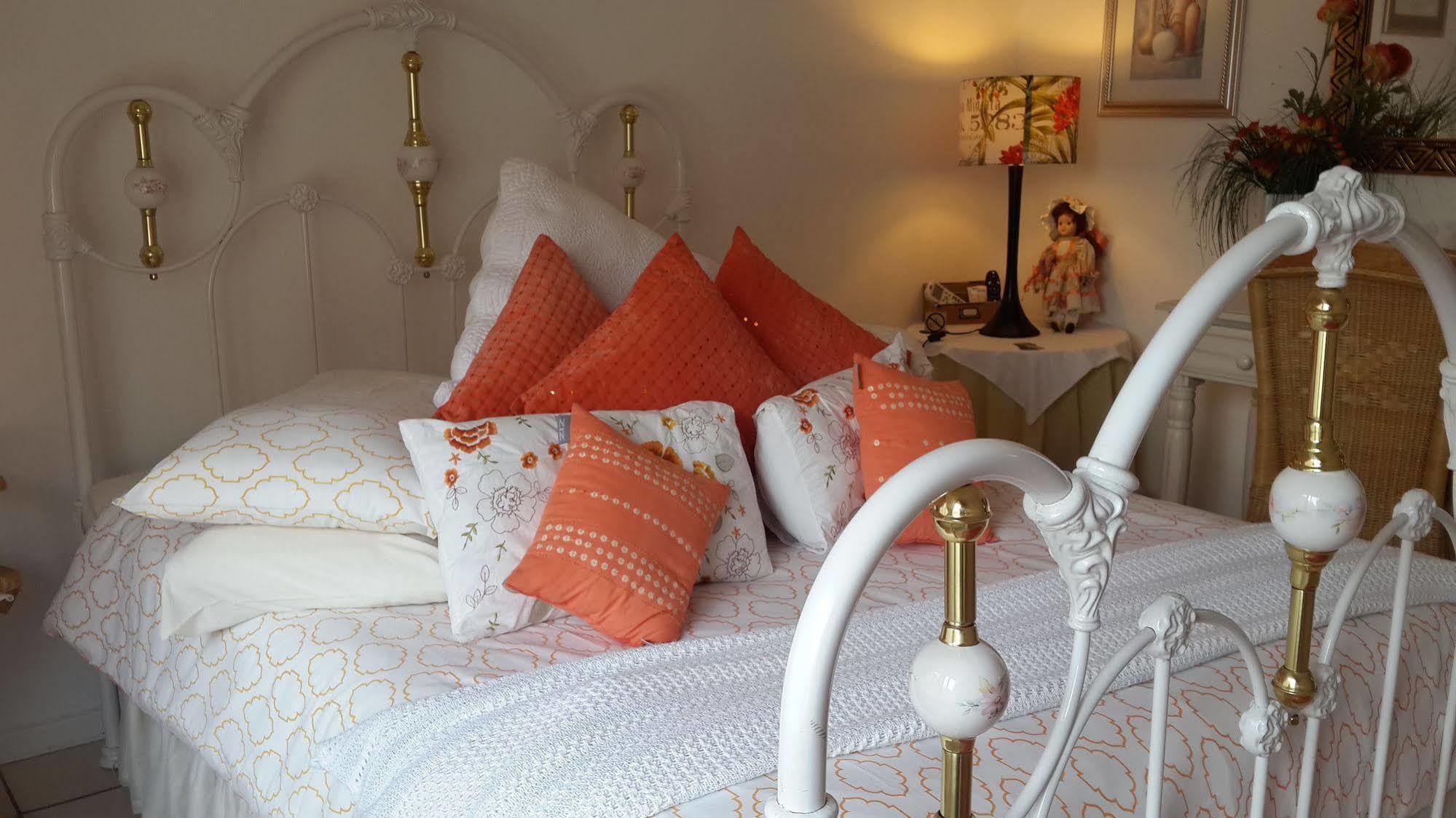 Harmony Guesthouse Mbombela Buitenkant foto